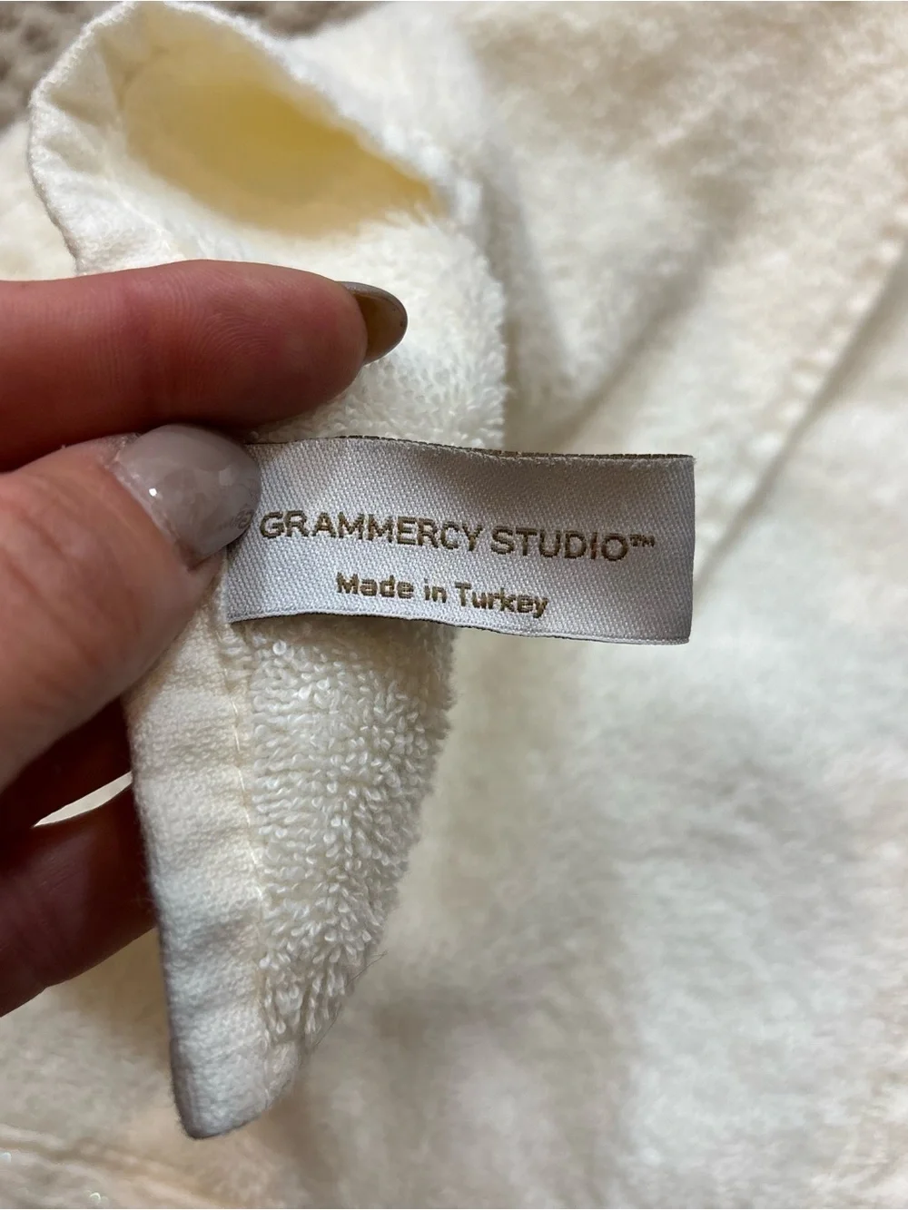Lot of 6 Holiday Themed Towels Mixed Higher End Brands